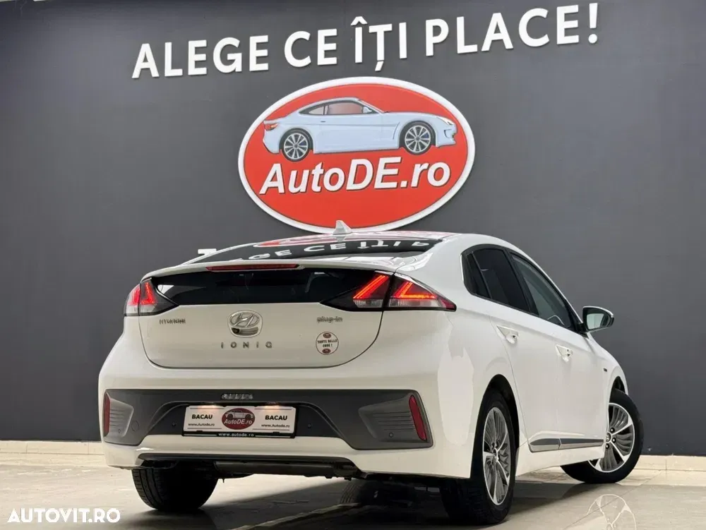 Hyundai IONIQ 1.6 GDI Style — imagine 4