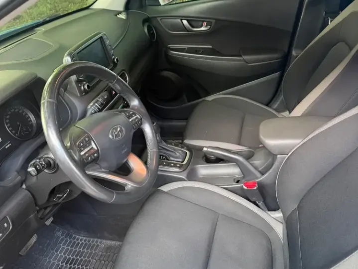 Hyundai Kona 1.6 T-GDI 4WD Aut. Luxury