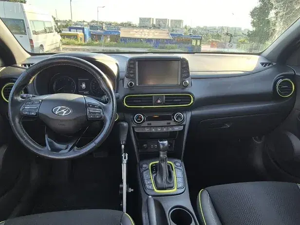 Hyundai Kona 1.6 T-GDI 4WD Aut. Luxury +