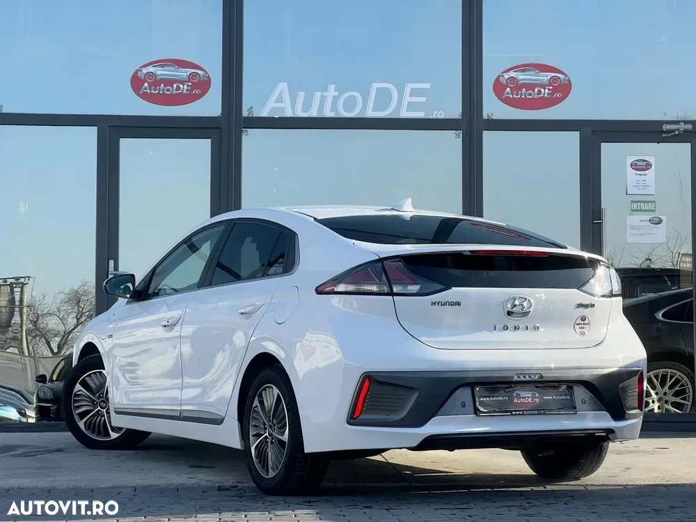 Hyundai IONIQ 1.6 GDI Style — imagine 3