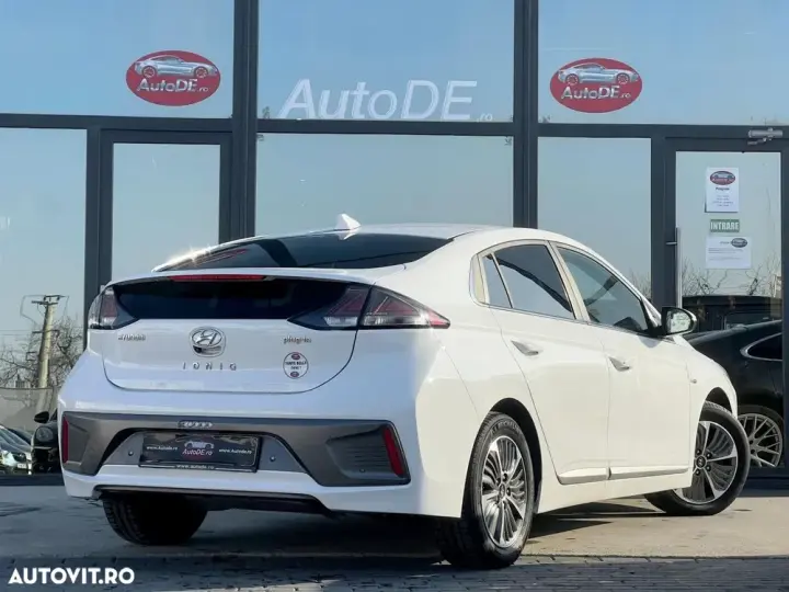 Hyundai IONIQ 1.6 GDI Style