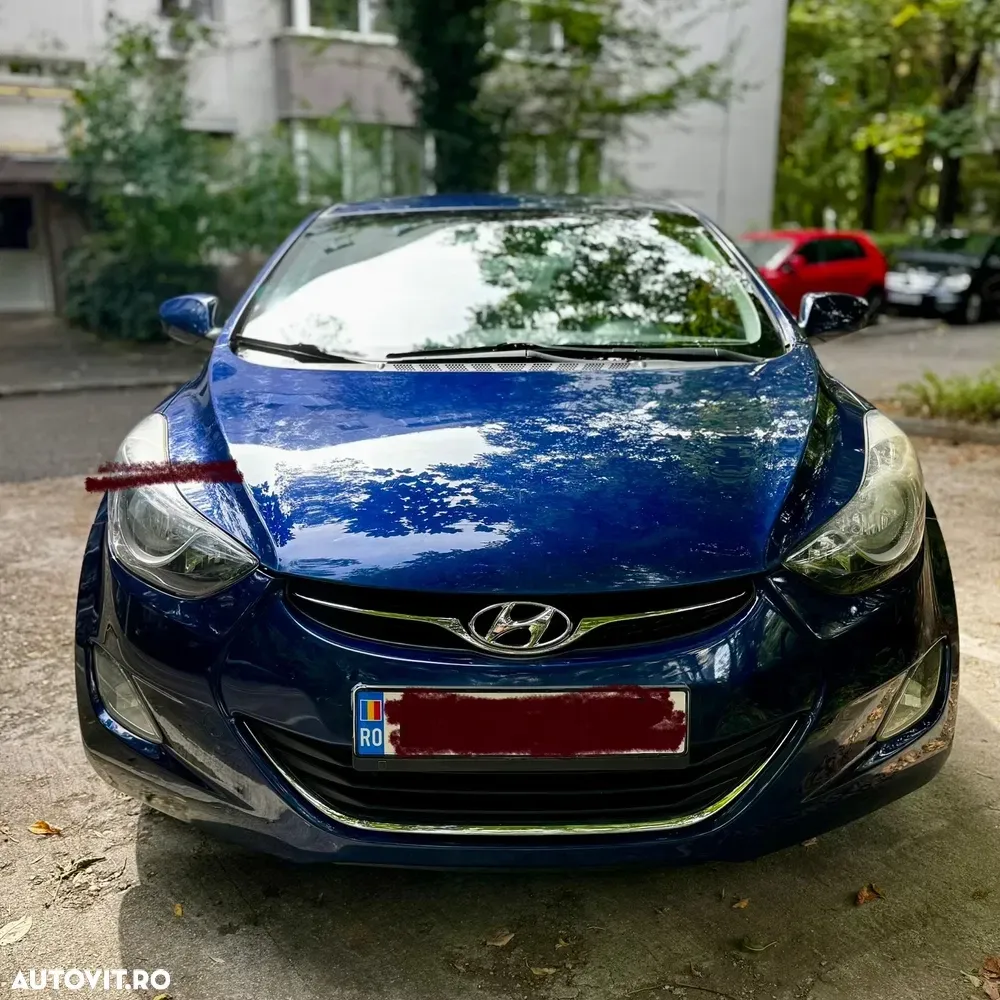 Hyundai Elantra V — imagine 5