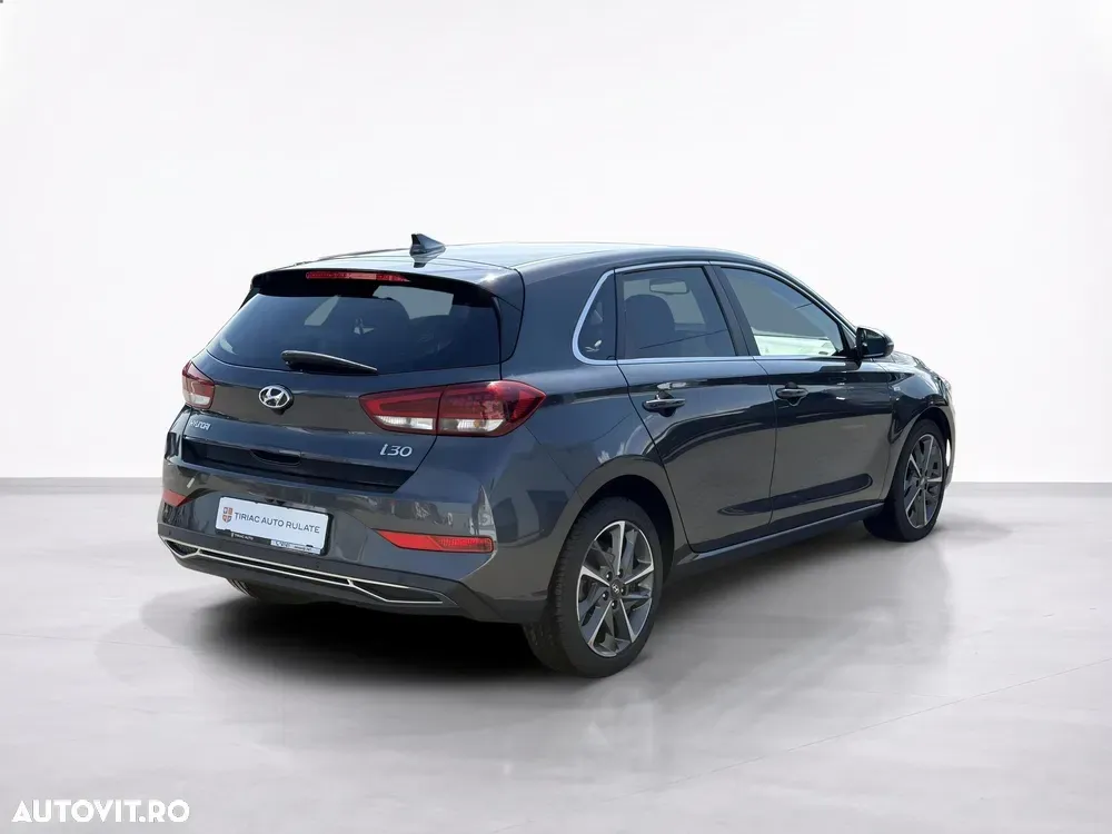 Hyundai i30 III 1.5 160CP MHEV 48V M/T Highway — imagine 5