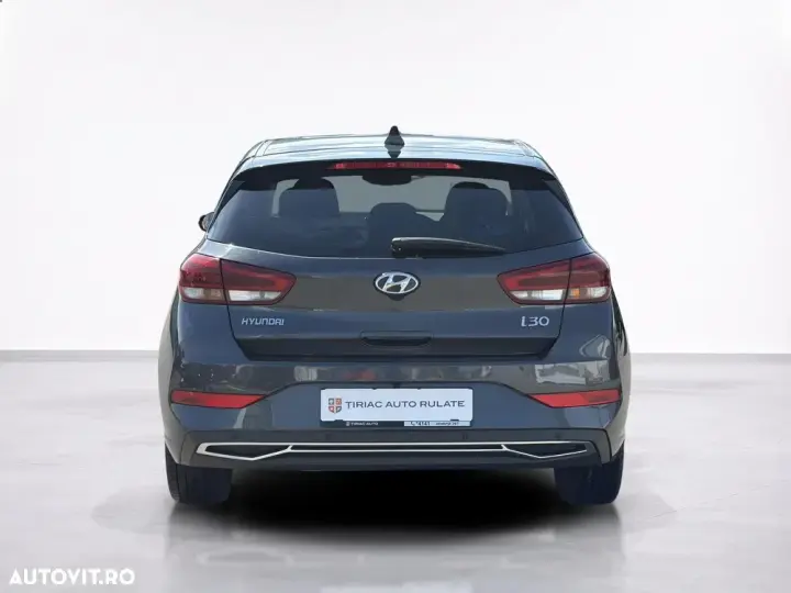 Hyundai i30 III 1.5 160CP MHEV 48V M/T Highway