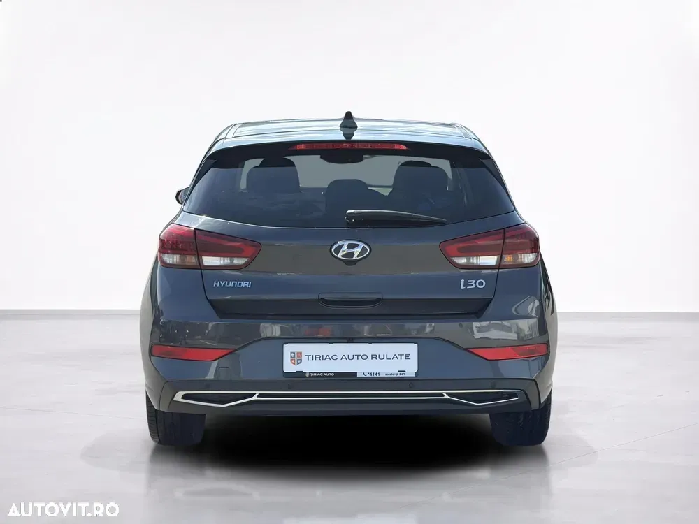 Hyundai i30 III 1.5 160CP MHEV 48V M/T Highway — imagine 4