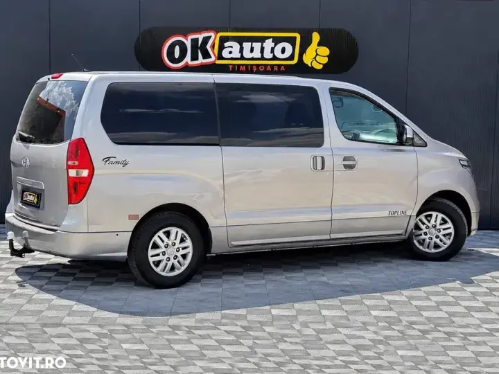 Hyundai H-1 Starex