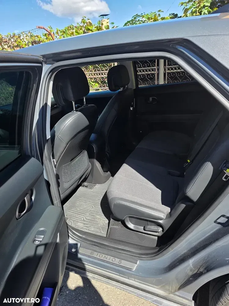 Hyundai IONIQ 84 kWh 229 CP 2WD BEV Premium — imagine 5
