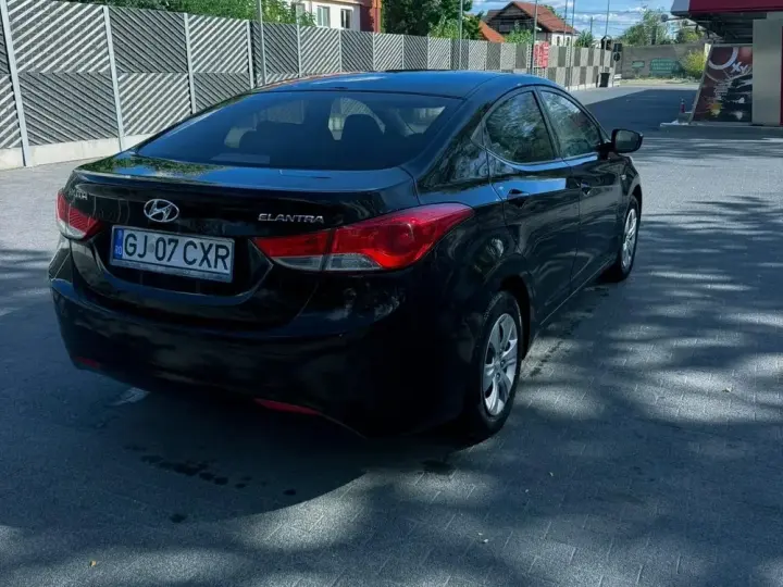 Hyundai Elantra V 1.6 MPi