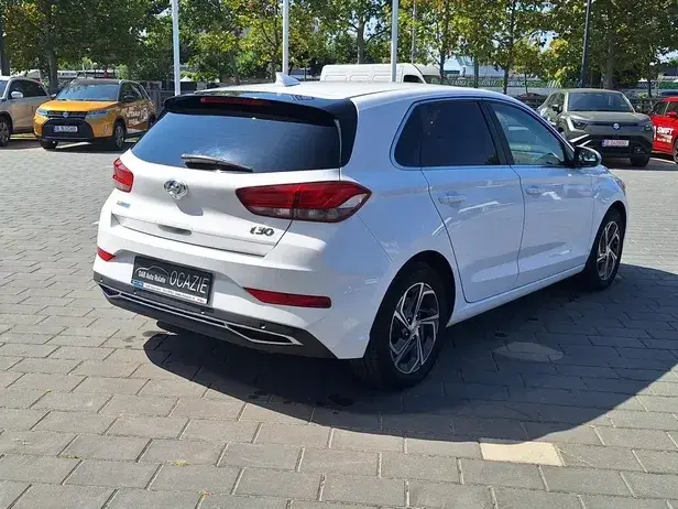 Hyundai i30 1.5 110CP M/T Highway
