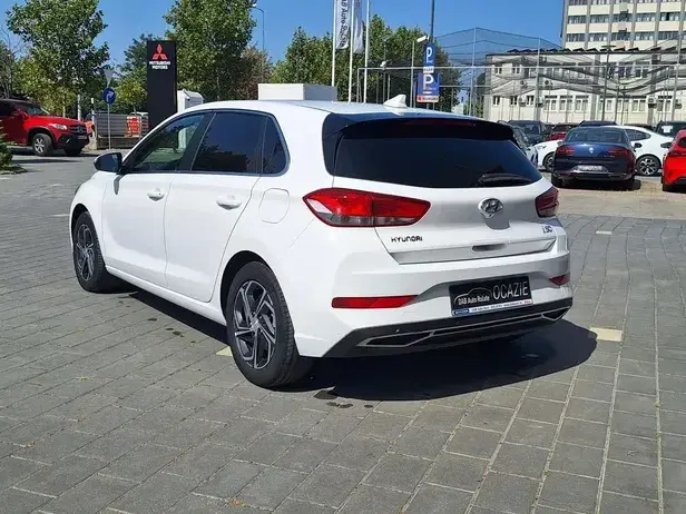 Hyundai i30 1.5 110CP M/T Highway