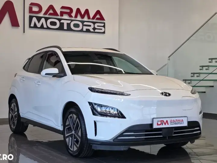 Hyundai Kona Select