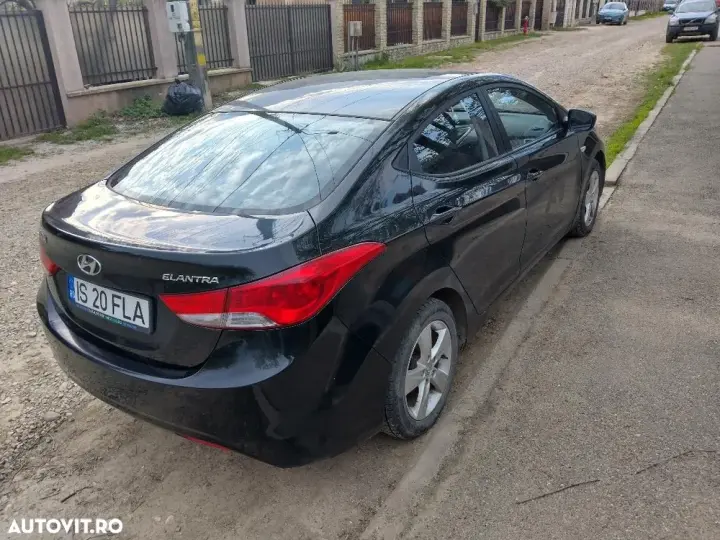 Hyundai Elantra V 1.6 MPi Highway+