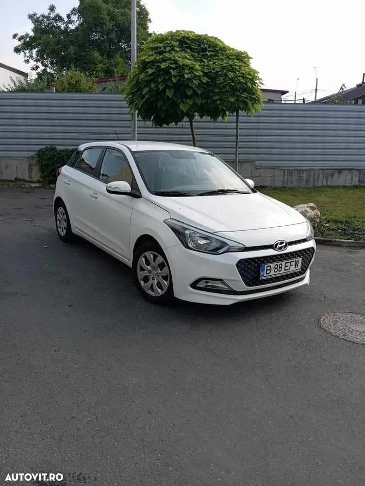 Hyundai i20 II 1.25 84CP M/T Comfort — imagine 2