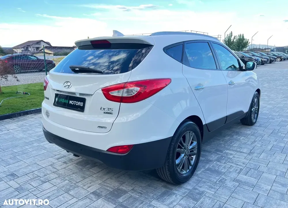 Hyundai ix35 2.0 CRDI 4WD Automatik Style — imagine 2