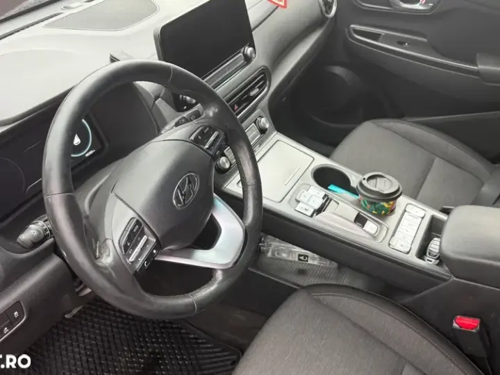 Hyundai Kona 204CP Highway + Navi