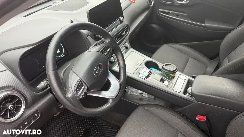 Hyundai Kona 204CP Highway + Navi — imagine 3