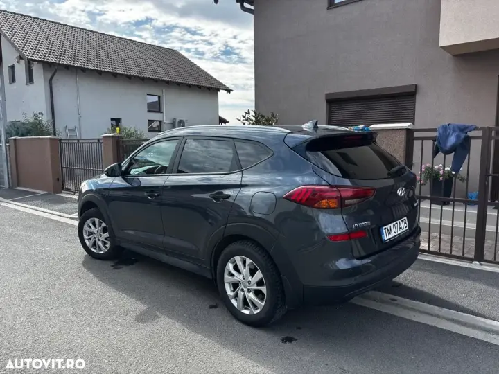Hyundai Tucson III 1.6 GDI 2WD 6MT Style