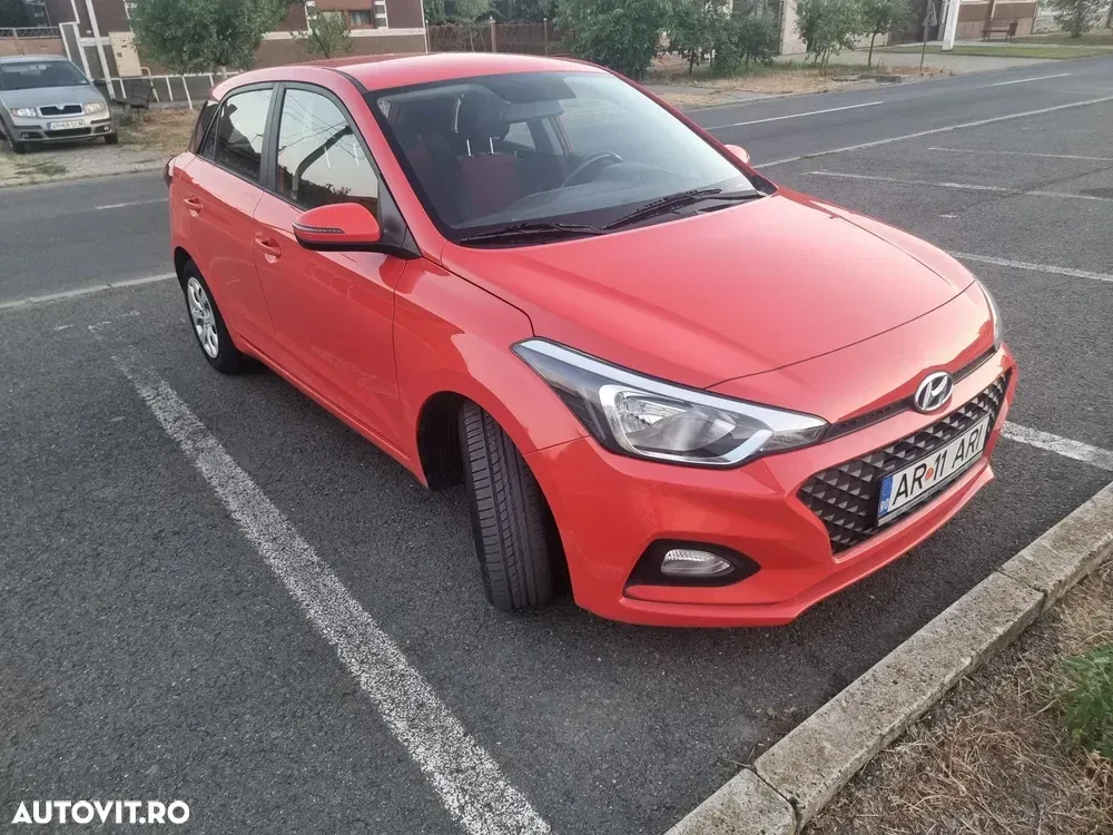 Hyundai i20 II 1.25 84CP M/T Comfort — imagine 3