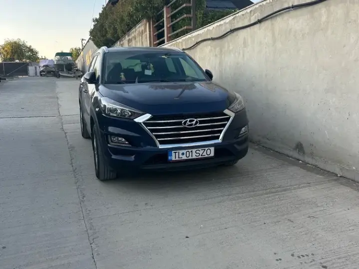 Hyundai Tucson III 1.6 GDI 2WD 6MT Style