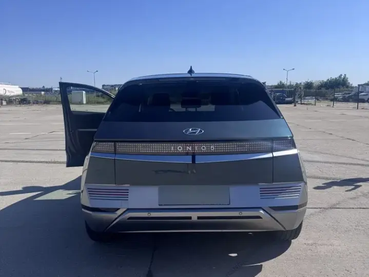 Hyundai IONIQ BEV 77.4 kWh 229 CP 2WD Premium+