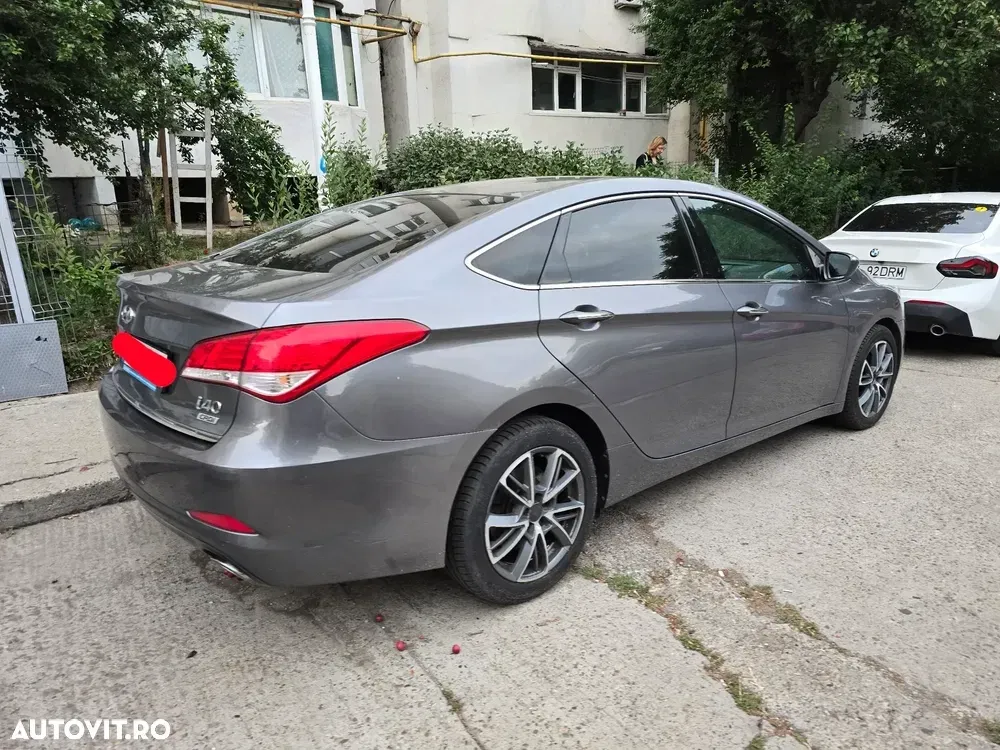 Hyundai i40 1.7 CRDI DPF Highway — imagine 3