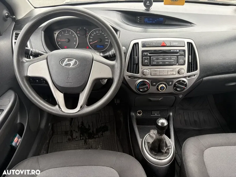 Hyundai i20 1.2 Comfort — imagine 5