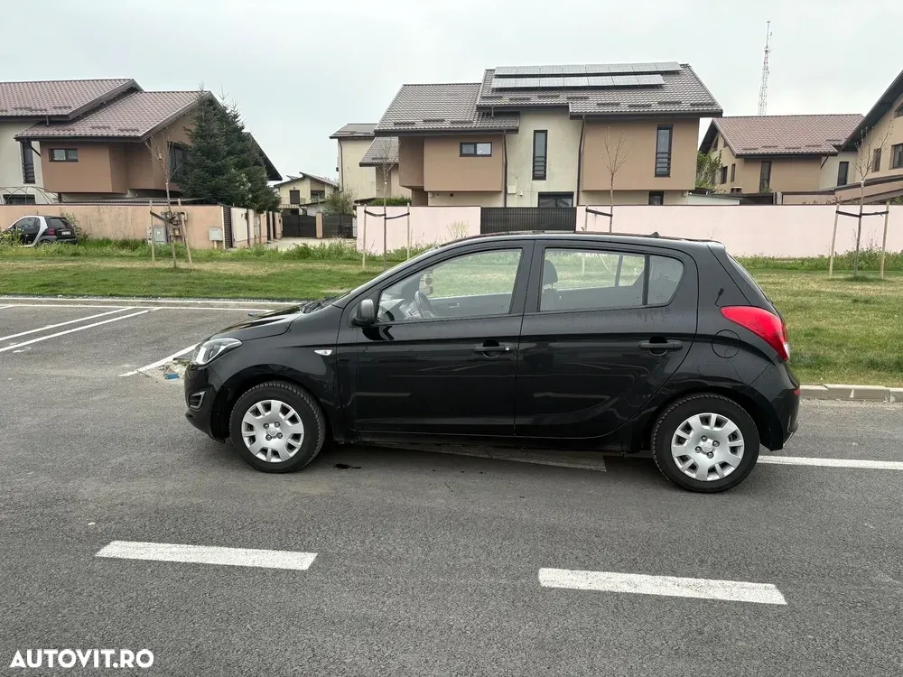 Hyundai i20 1.2 Comfort — imagine 4
