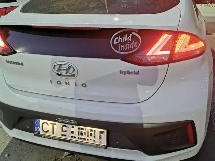 Hyundai IONIQ
