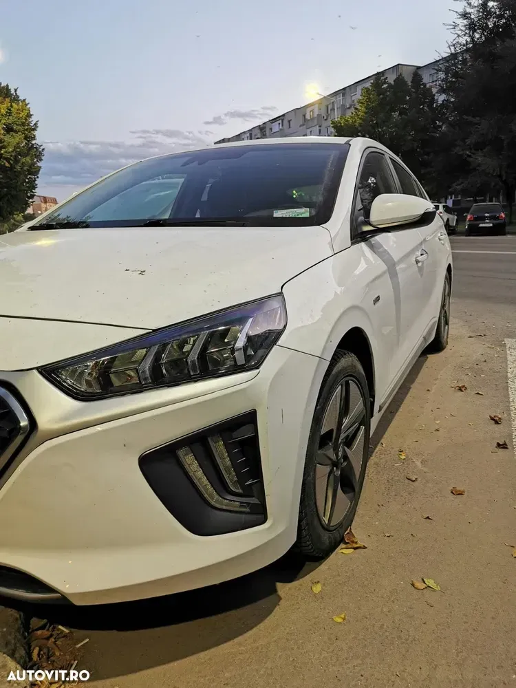 Hyundai IONIQ — imagine 2