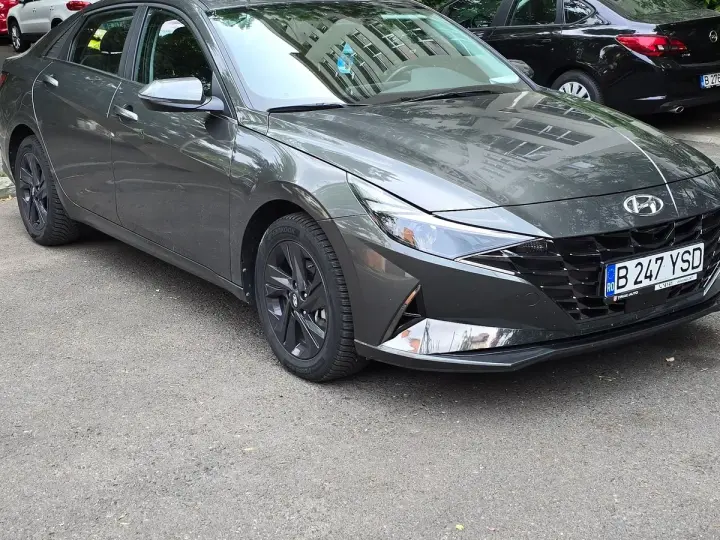 Hyundai Elantra VII 1.6 l 123 CP 6MT Exclusive