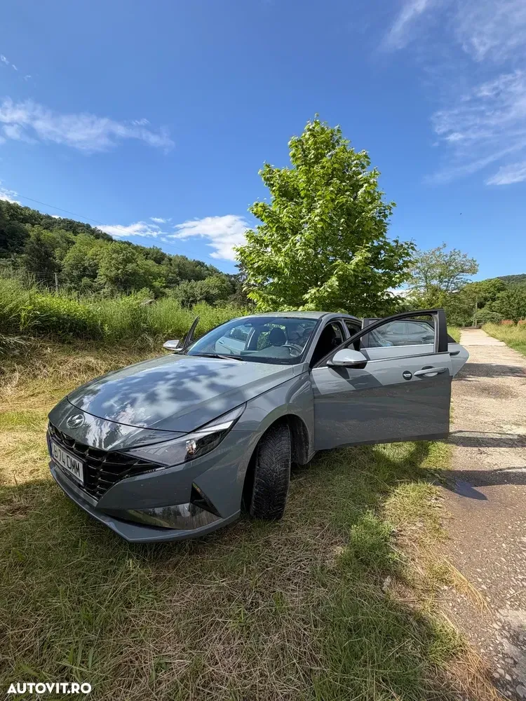 Hyundai Elantra VII 1.6 l 123 CP 6MT Highway — imagine 4