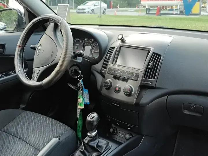 Hyundai i30 I 1.4 DOHC GL Classic