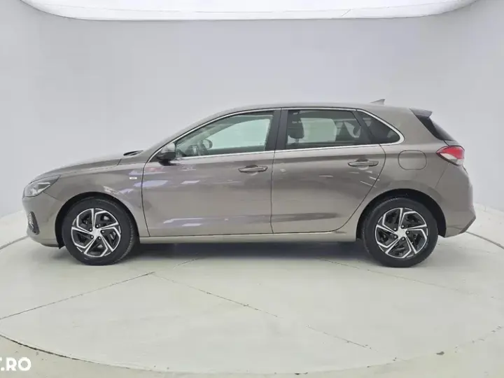 Hyundai i30 III 1.5 160CP MHEV 48V M/T Highway