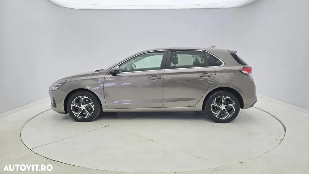 Hyundai i30 III 1.5 160CP MHEV 48V M/T Highway — imagine 6