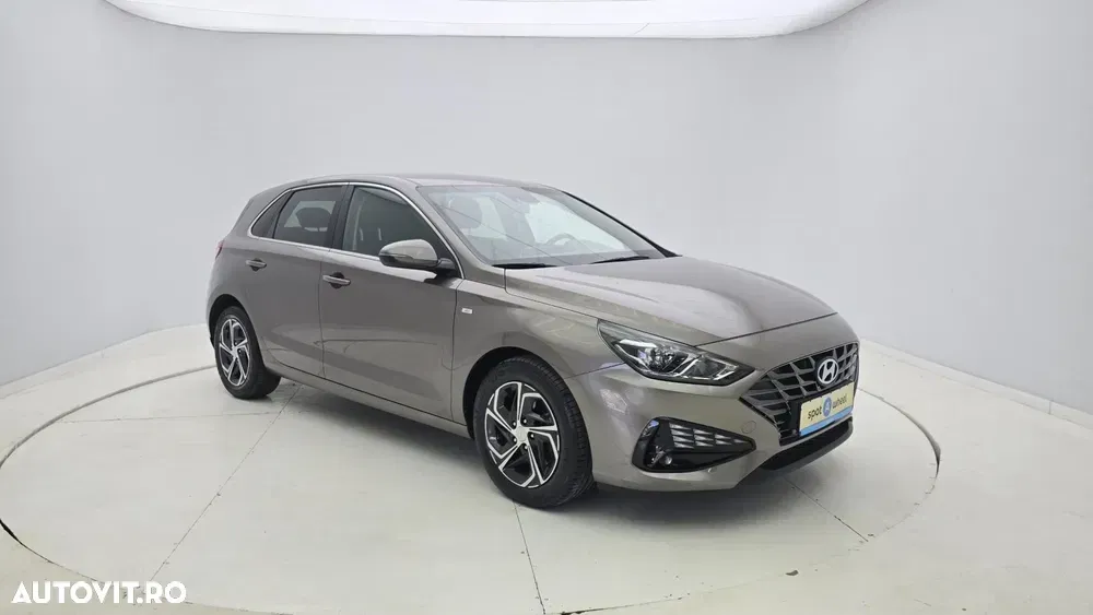 Hyundai i30 III 1.5 160CP MHEV 48V M/T Highway — imagine 5