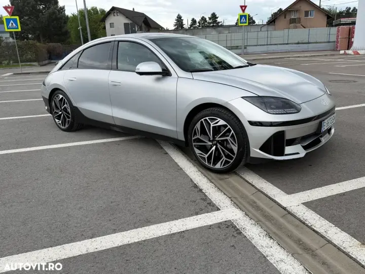 Hyundai Ioniq 6