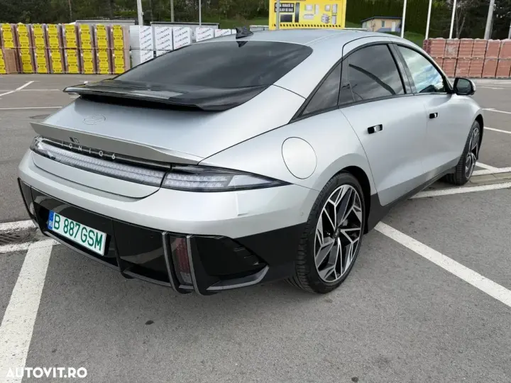 Hyundai Ioniq 6