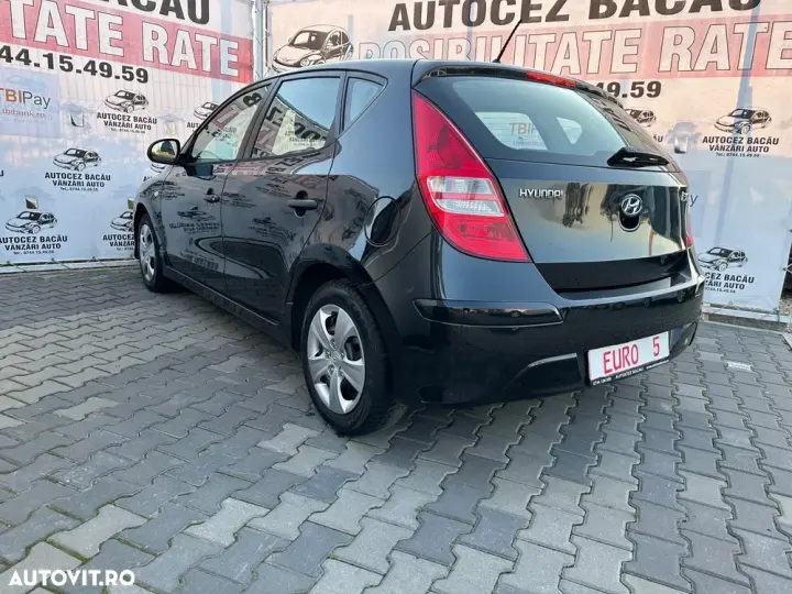 Hyundai i30 II 1.4 FIFA WM Edition