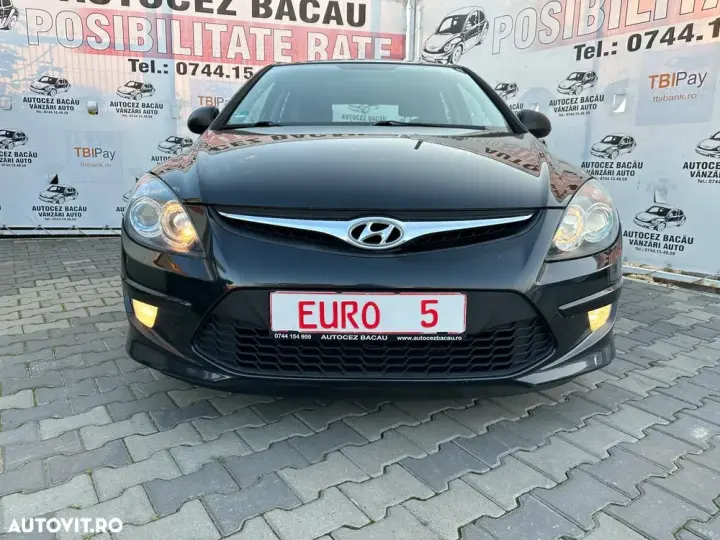 Hyundai i30 II 1.4 FIFA WM Edition