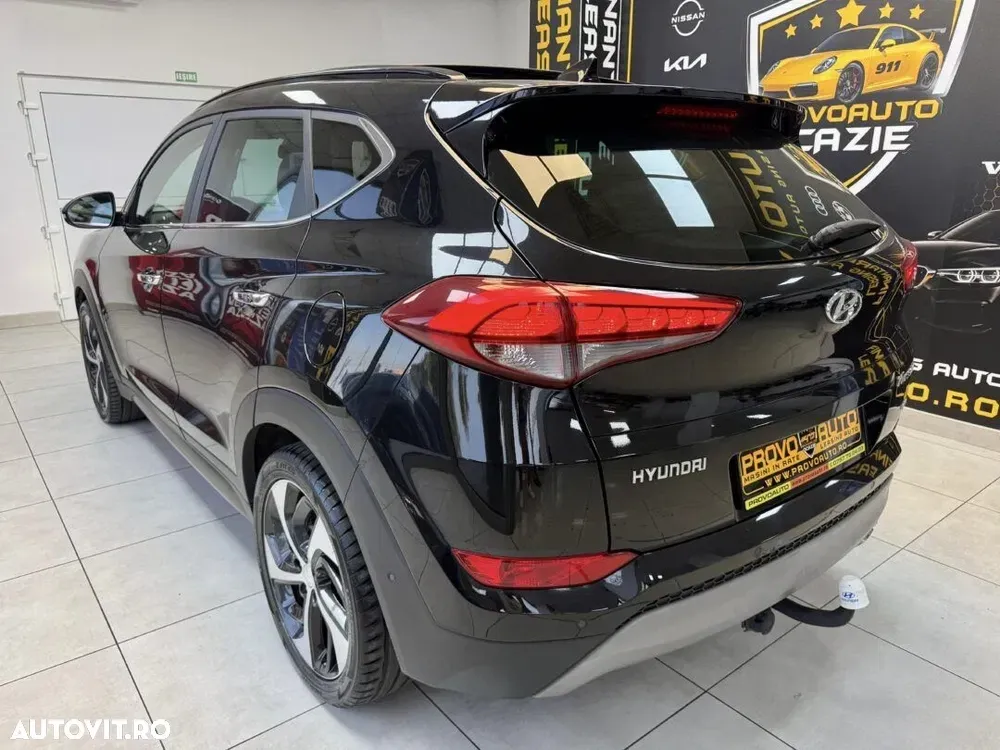Hyundai Tucson III 2.0 CRDI 4WD Automatik Premium — imagine 4