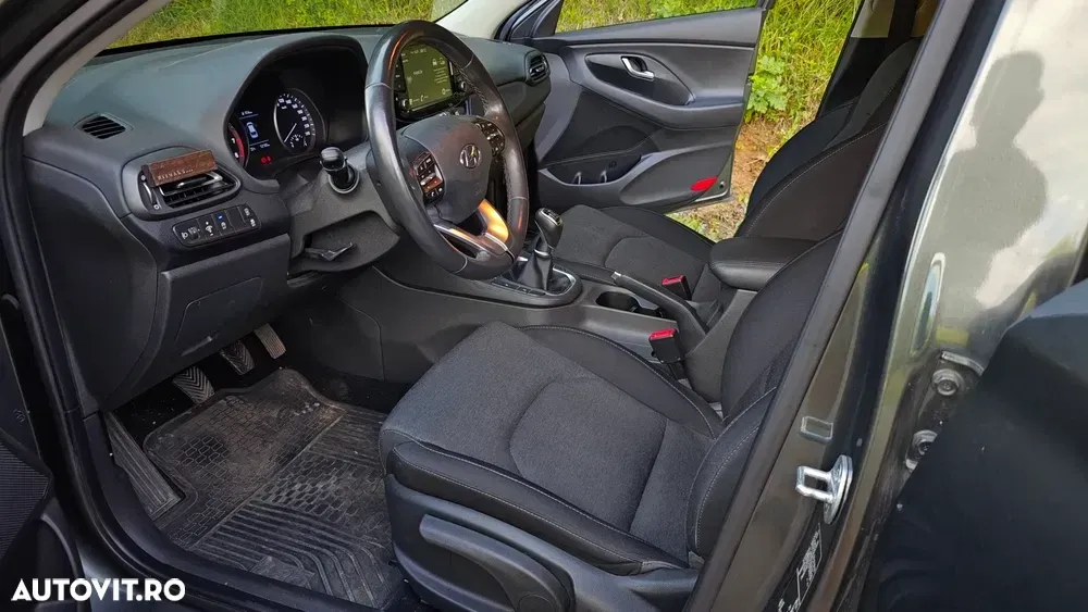 Hyundai i30 III 1.5 110CP 5DR M/T Highway — imagine 5