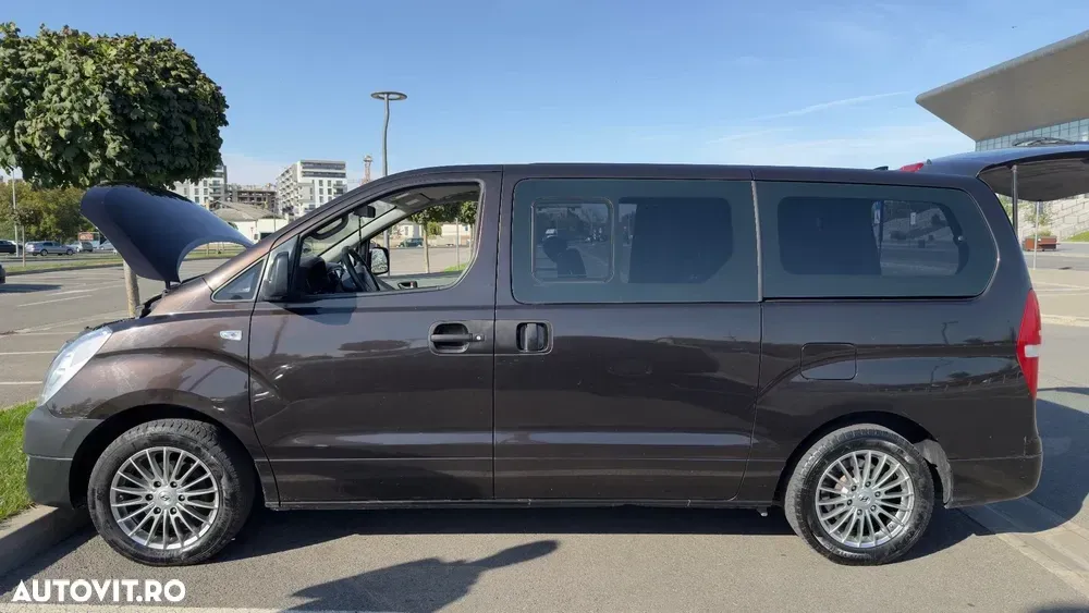 Hyundai H-1 Starex — imagine 5