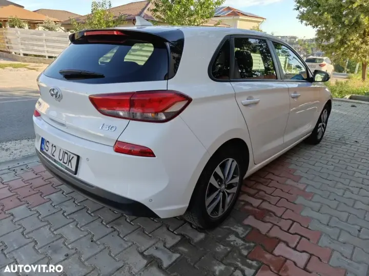 Hyundai i30 III 1.4 100CP 5DR M/T Highway+