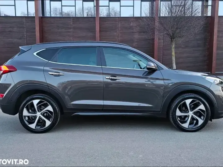 Hyundai Tucson 2.0 CRDI 4WD Automatik Premium