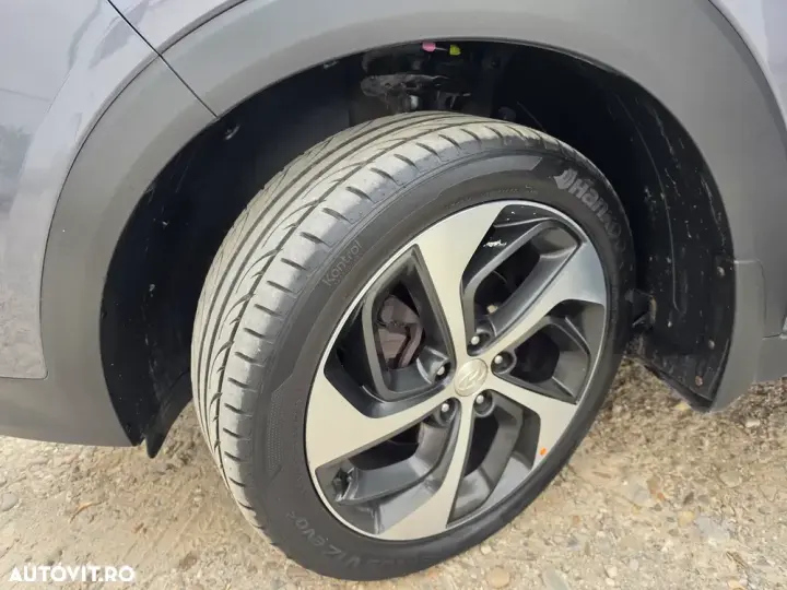 Hyundai Tucson III 1.6 T-GDi 4WD 6MT Style