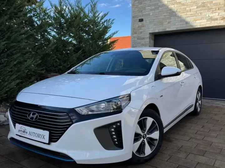 Hyundai IONIQ 1.6 GDI Premium