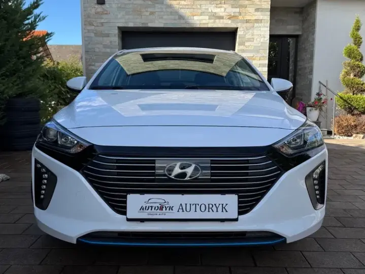 Hyundai IONIQ 1.6 GDI Premium