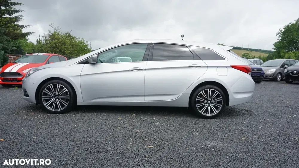 Hyundai i40 1.7 CRDI CW ISG Supreme+ — imagine 2