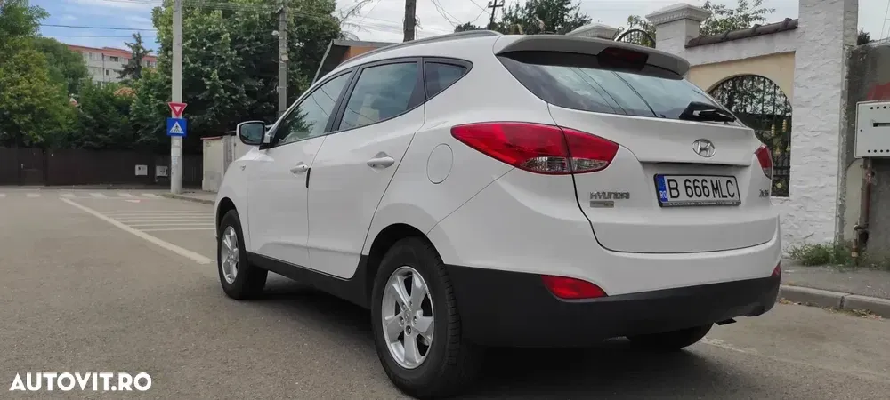 Hyundai Tucson II — imagine 5