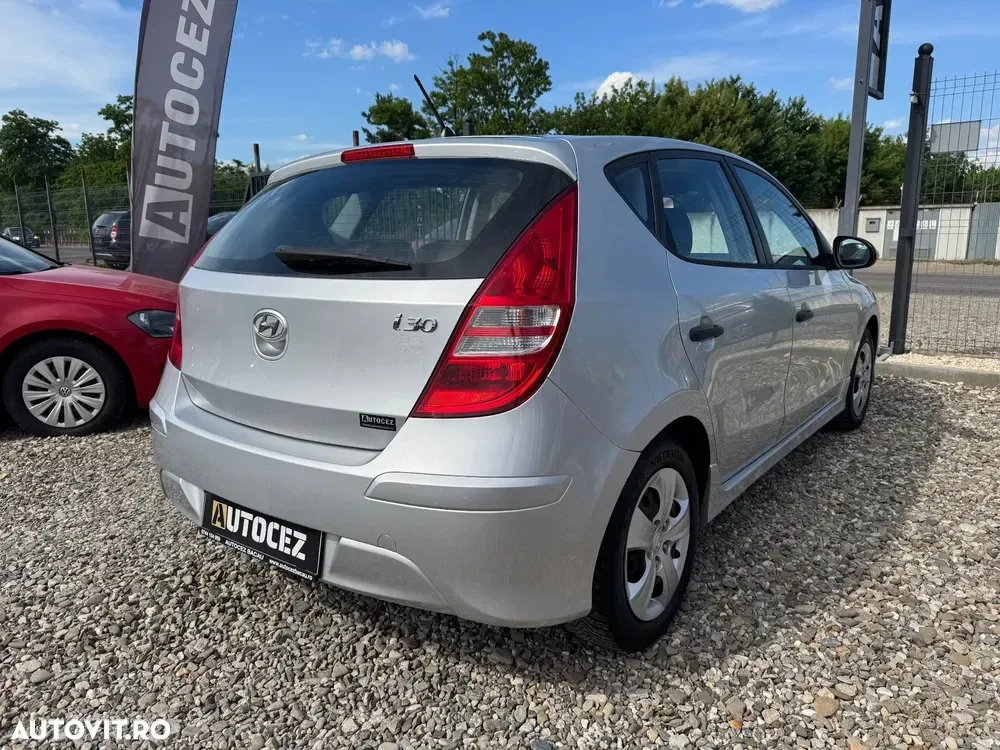 Hyundai i30 1.4 Classic — imagine 5